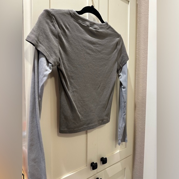 Subdued Butterfly Rhinestone Long Sleeve - Picture 5 of 5